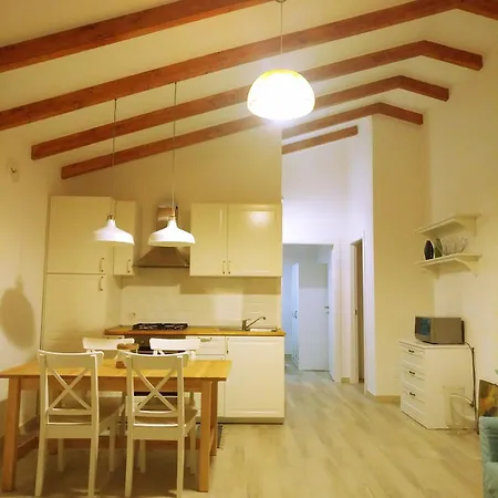 Villa Oca Bianca Pescia Romana