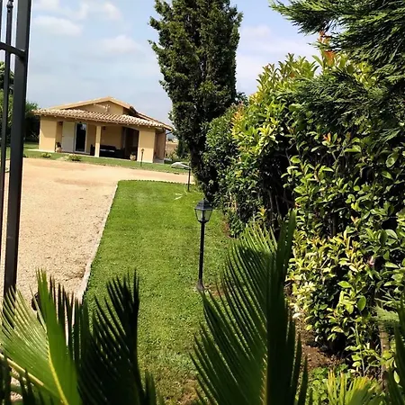 Villa Oca Bianca Pescia Romana